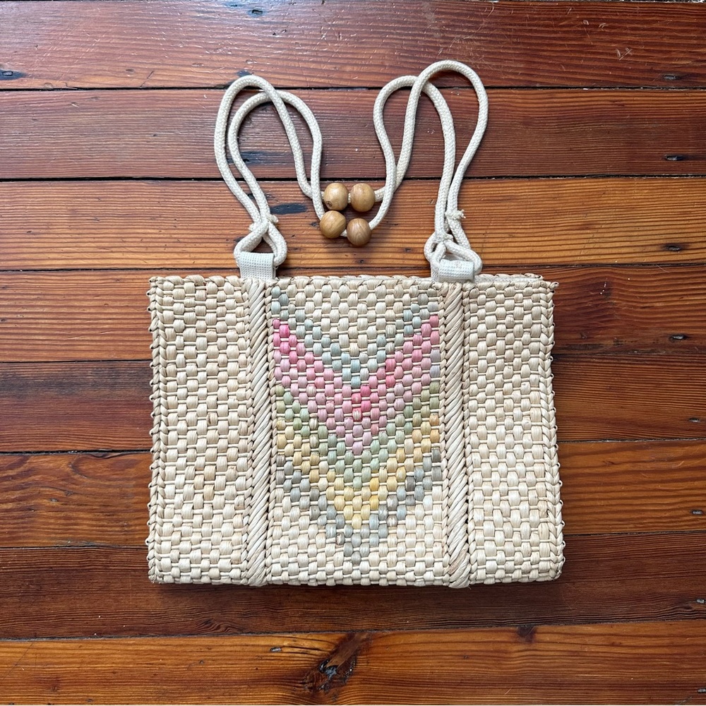 Vintage early 80s large woven straw flat shoulder bag